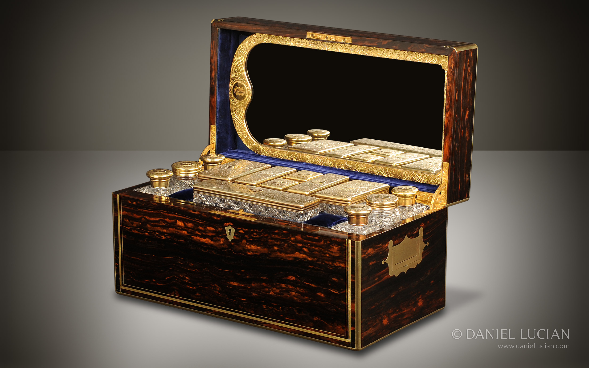 Antique Dressing Case in Coromandel by Jenner & Knewstub and James Vickery.