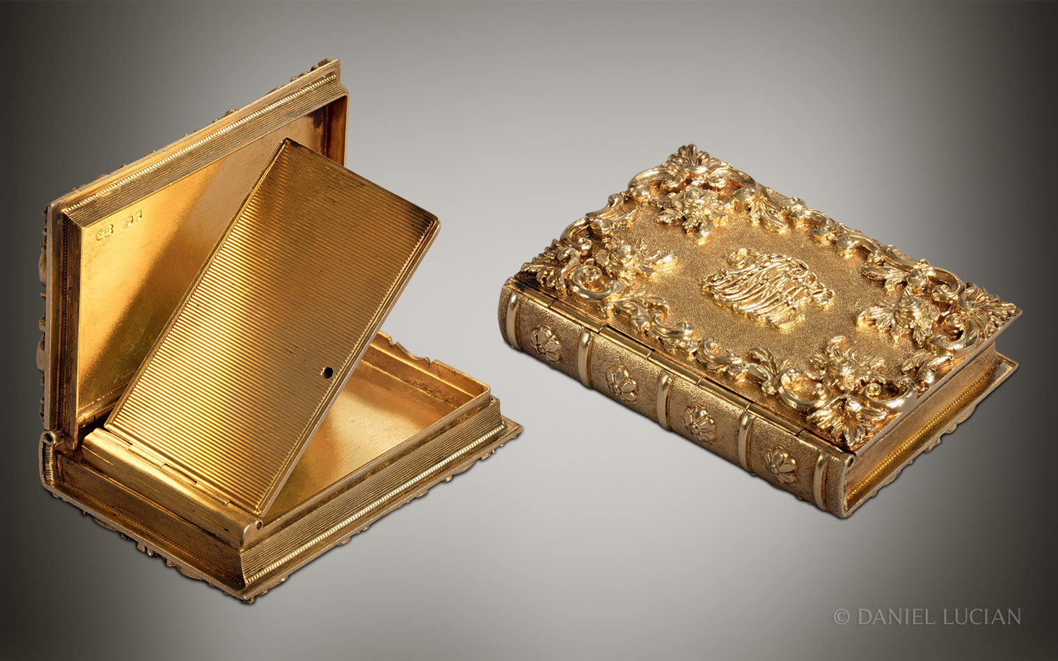 Magnificent Antique Dressing Case from Asprey, Displayed at the Great Exhibition of 1851.