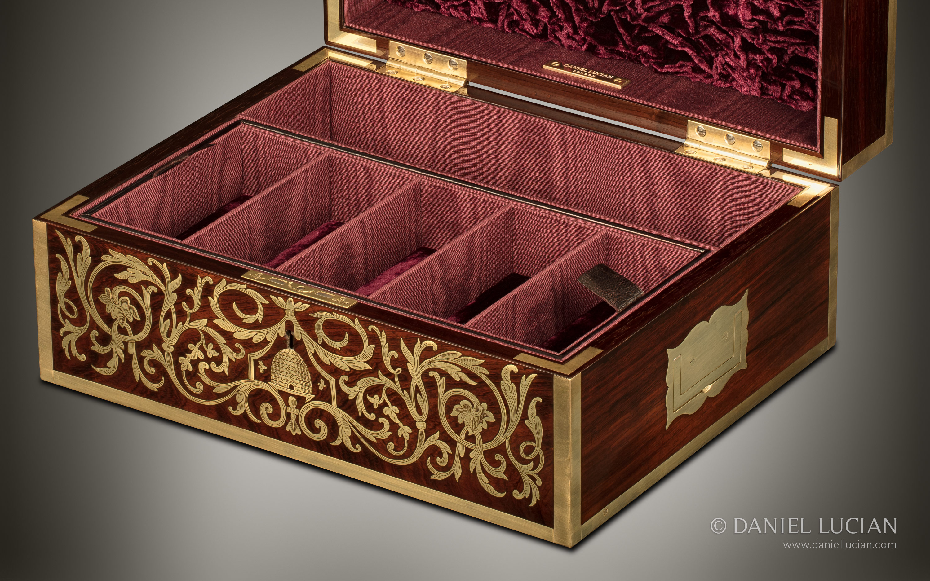 Daniel Lucian | DL217 - Antique Jewellery Box in Rosewood with