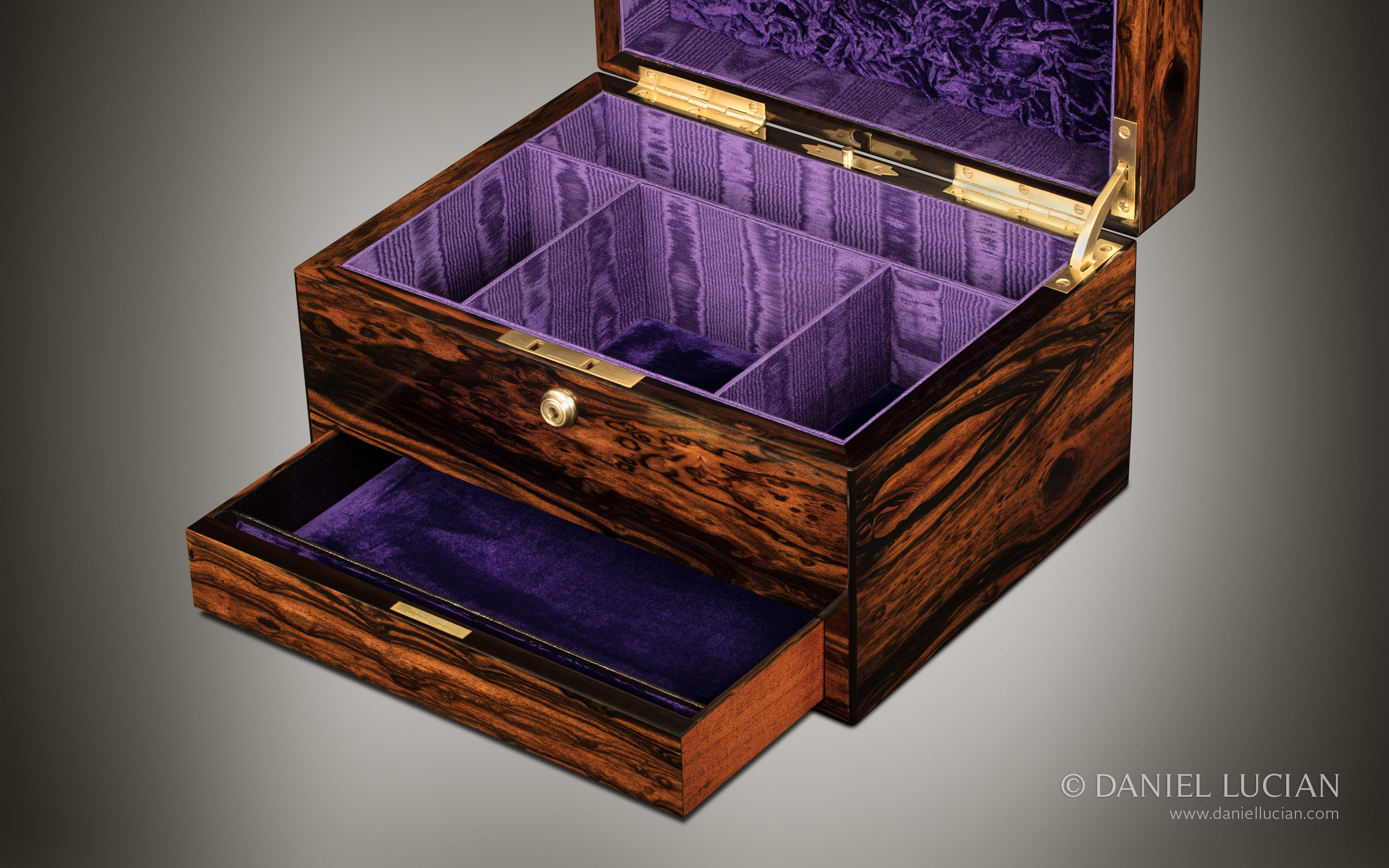 Antique Jewellery Box in Coromandel Manufactured by Betjemann & Sons and Retailed by Toulmin & Gale.