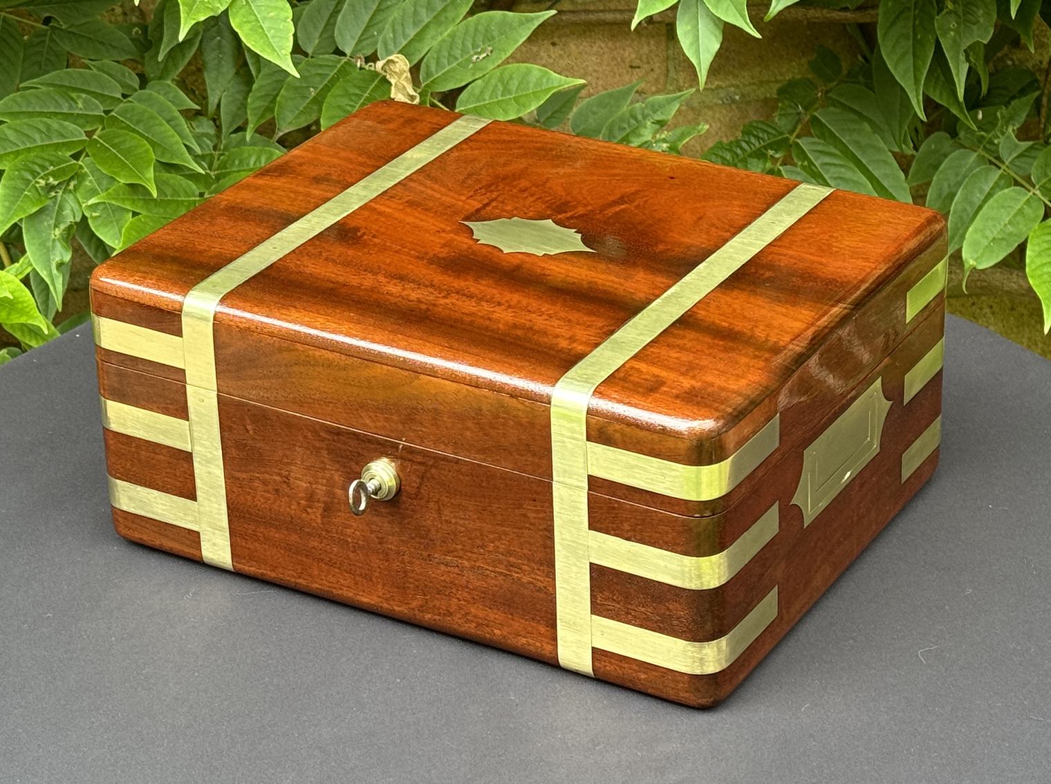 Antique Travelling Jewellery Box in Solid Mahogany