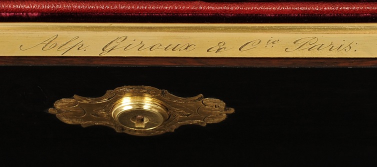 ‘Alp. Giroux & Cie Paris’ engraved manufacturer’s mark.